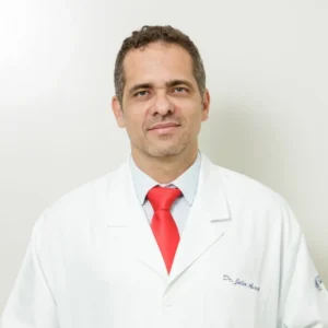 Dr. Julio Aurich