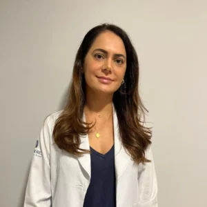 Dra. Poliana Fernandes